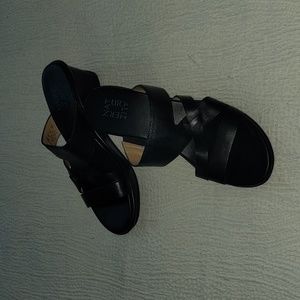 Naturalizer Black Leather Vivy Wedge Sandals Sz 8N